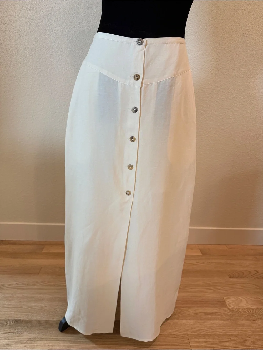 Citron Santa Monica Button-Front Maxi Silk Linen Skirt - Picture 3 of 13